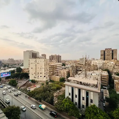 Charming 2-Bedroom Apartment With Ac, Wifi In Lovely Cairo Governorate